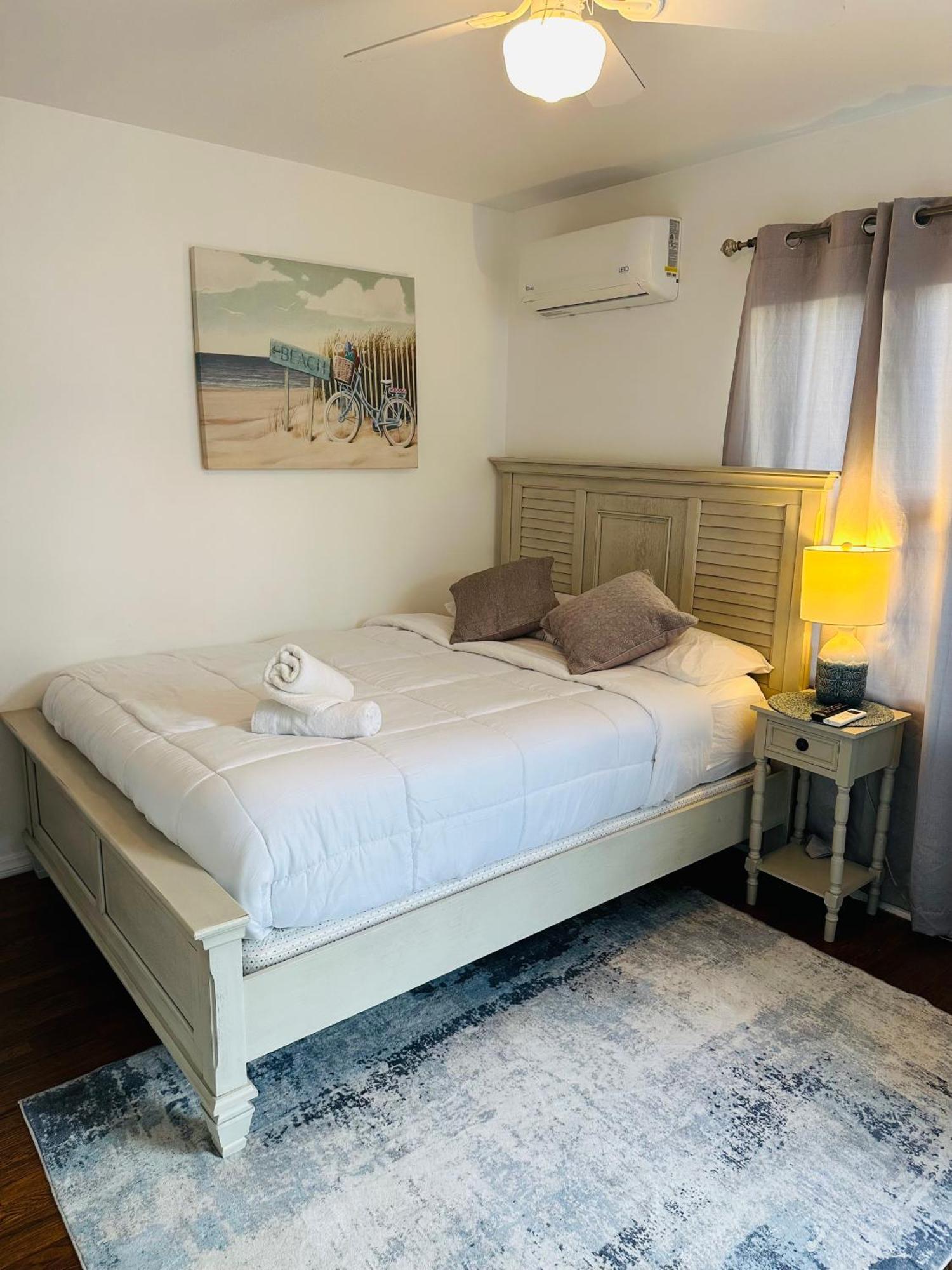 Studio, 5 Minutes To Venice Free Parking! Apartamento *
